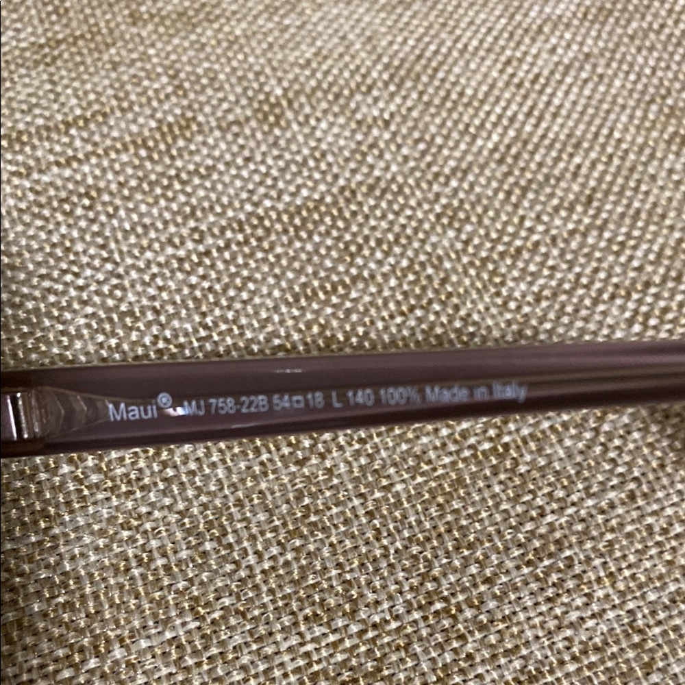 Maui Jim Brown Sunglasses - Picture 6 of 9